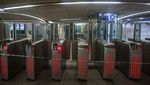 Ada Mogok Kerja Massal, Warga Menumpuk di Stasiun Kereta Paris