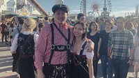 Keduanya pun pernah merayakan Oktoberfest di Jerman. Dok. Instagram/nadsap