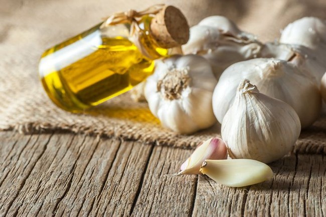 5 Fakta Minyak Bawang Putih, Melezatkan Masakan hingga Sehatkan Kulit