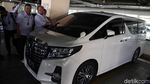 Mobil Mewah Nunggak Pajak Diburu Hingga ke Pusat Perbelanjaan