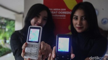 Peluncurah ini sebagai solusi bagi pengguna internet pemula yang mencari ponsel berbiaya hemat dengan banyak keunggulan.