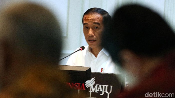 Jokowi Sentil Realisasi APBN Tertinggi buat Belanja Pegawai, Bansos Memble