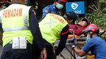 Simulasi Evakuasi Korban Kebakaran di Mal