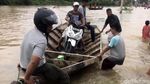 Korban Banjir di Kabupaten Lima Puluh Kota Dievakuasi
