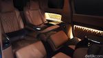 Modif Interior Mobil Mewah Ratusan Juta