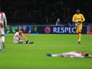 Apes Betul, Ajax