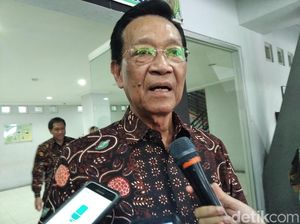 Sultan HB X Sesalkan Pembina Ajarkan Tepuk Pramuka No Kafir di Yogya