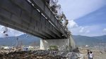 Akan Direkonstruksi, Jembatan Palu IV Mulai Dihancurkan