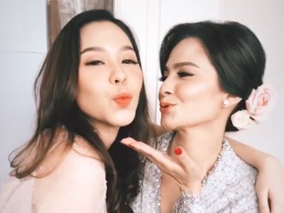 Senyum Cut Tari Menikah dengan Richard Kevin, Ini Fotonya