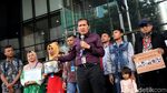 Keluarga Mahasiswa yang Tewas di Kendari Sambangi KPK