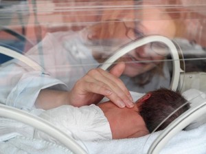 Anak Lahir Prematur Disebut Kurang Cerdas, Dokter Anak Bilang Gini