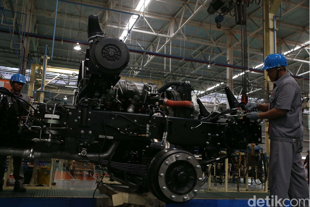 Ekspor perdana Isuzu Traga baru saja diresmikan. Mobil ini dirakit di pabrik Isuzu Karawang Plant, Jawa Barat. Yuk lihat prosesnya.