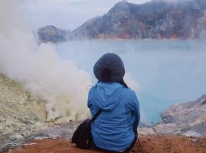 Potret Kawah Ijen, Si Biru yang Jelita di Timur Pulau Jawa