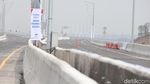 Momen Jokowi Resmikan Tol Layang Terpanjang RI