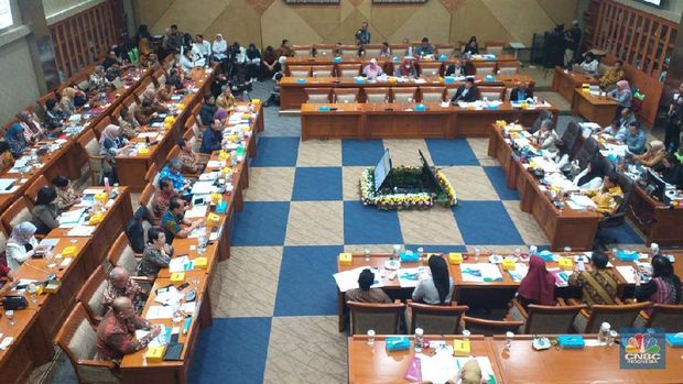 DPR Legowo, Iuran BPJS Kesehatan Jadi Naik Dua Kali Lipat!