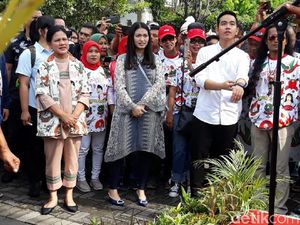 Iriana dan Selvi Ikut Lepas Keberangkatan Gibran Daftar Pilkada Solo