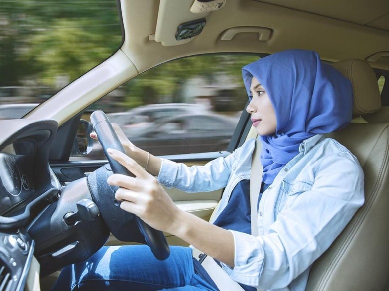 Doa Naik Kendaraan Supaya Selamat Sampai Tujuan