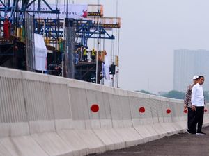 Jokowi Sebut Tol Japek Bisa Kurangi Kemacetan 30 Persen