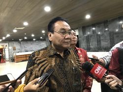 DPR Sentil Offside Mahfud Md di Kasus Brigadir J: Dia Menko Apa Komentator?