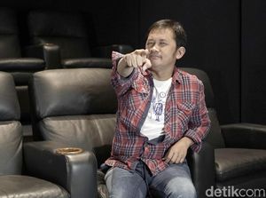 Mengenal Saraf Kejepit yang Dialami Hanung Bramantyo