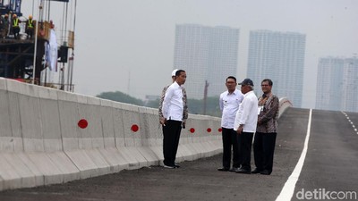 Jokowi Maraton Cek 3 Megaproyek di Cikampek