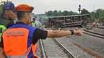 Kereta Pengangkut Semen Anjlok di Blora