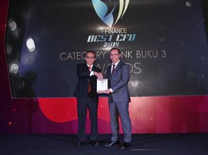Direktur Keuangan Bank DKI Raih Best Chief Financial Officer