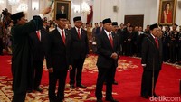 Ada 9 anggota yang dilantik.