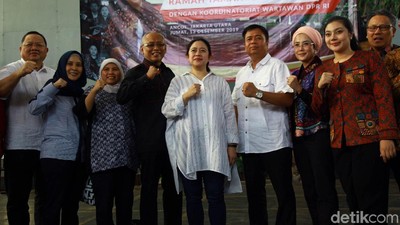 Ketua DPR Puan Maharani Ramah Tamah dengan Wartawan