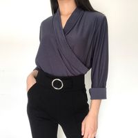 Rekomendasi 8 Blus Simpel Dari Online Shop Harga Di Bawah Rp 150 Ribu Rekomendasi 8 Blus Simpel Dari Online Shop Harga Di Bawah Rp 150 Ribu