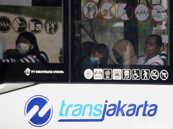 Pemprov DKI Jakarta memotong subsidi untuk transportasi dalam rencana anggaran 2020. Namun pemotongan subsidi transportasi itu tidak berpengaruh pada tarif.