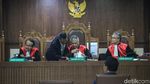 Penyuap Eks Dirut Perum Perindo Mulai Diadili