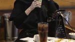 Lihat Lagi Momen Kulineran Angel Lelga yang Hits dan Hobi Ngopi