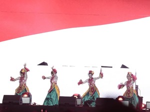 Video Tarian Tradisional di Panggung Utama DWP 2019
