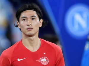 Liverpool Rekrut Minamino, Demi Uang atau Taktik?