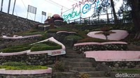 Dinamakan taman seribu cinta bertujuan agar masyarakat cinta kebersihan dan lingkungan. (Eko Susanto/detikcom)