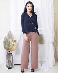 Rekomendasi 8 Blus Simpel dari Online Shop, Harga di Bawah Rp 150 Ribu