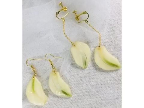 Kreatif! Anting Ini Dibuat dari Bawang Putih hingga Cabai Sungguhan