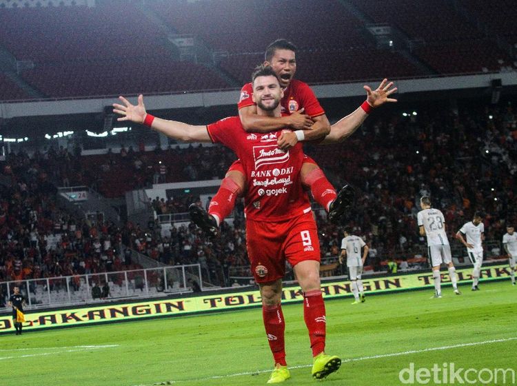 Persija Selamat dari Degradasi Berkat Tiga Gol Penalti