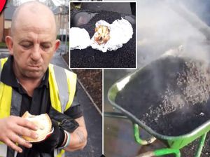 Pekerja Proyek Jalan Ini Memasak Pie dan Ayam Panggang Pakai Aspal Panas
