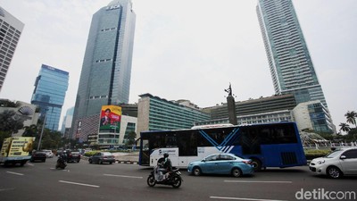 Tarif TransJ Tak Naik Meski Anggaran Subsidi Dipangkas