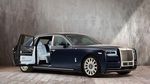Rolls-Royce Edisi Khusus, Dalam Kabinnya Penuh Bunga