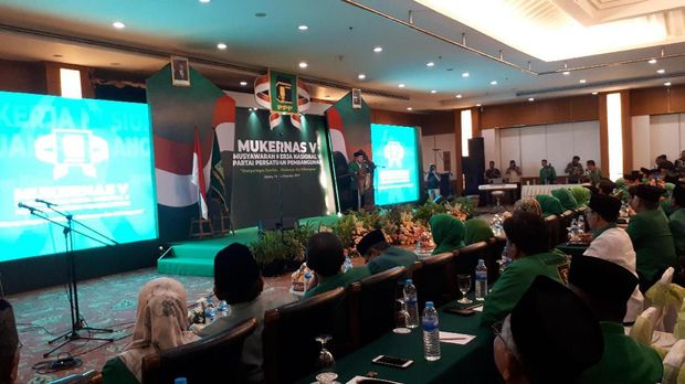  Plt Ketum PPP Suharso Monorfa tidak hanya banyak bicara dalam pidatonya karena sedang mengalami sakit.