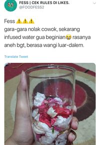 Viral Minum Infused Water Pakai Kembang 7 Rupa, Anti Pelet?