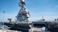 USS Gerald R Ford memiliki pembangkit nuklir jenis baru, ketapel elektromagnetik, bisa mengangkut 75 pesawat, dan masa pakai hingga 50 tahun. Biaya pembangunan kapal raksasa ini tidak murah, mencapau US$ 13 miliar atau sekitar Rp 188,5 triliun (kurs Rp 14.500). Istimewa/Dok. U.S. Navy  