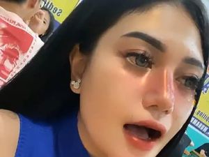 2 Wanita yang Kendarai Motor Sambil Keramas Tak Penuhi Panggilan Polisi