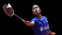 Dalam pertandingan semifinal di Tianhe Gymnasium, Sabtu (14/12/2019) siang WIB, Anthony tampil solid untuk meredam Chen. AP Photo/Andy Wong.