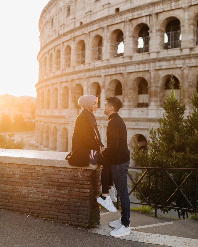 Belum lama ini, heboh video syur Rezky yang tersebar di media sosial. Kuasa hukum Rezky mengakui sosok pria dalam video syur yang viral di media sosial adalah kliennya. (Foto: Instagram)