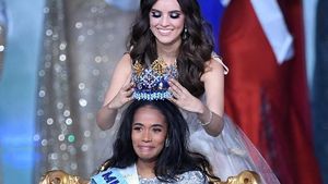 Potret Wajah Haru Toni-Ann Singh, Juara Miss World 2019