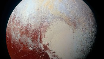 Foto Pluto oleh NASA. Foto: Bored Panda
